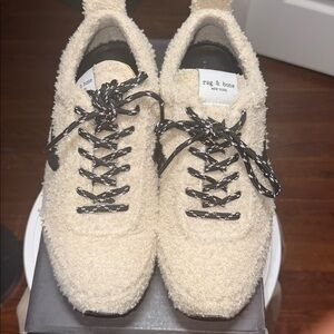 Rag & Bone Retro Runner Beige Sherpa Sneakers Sz 9